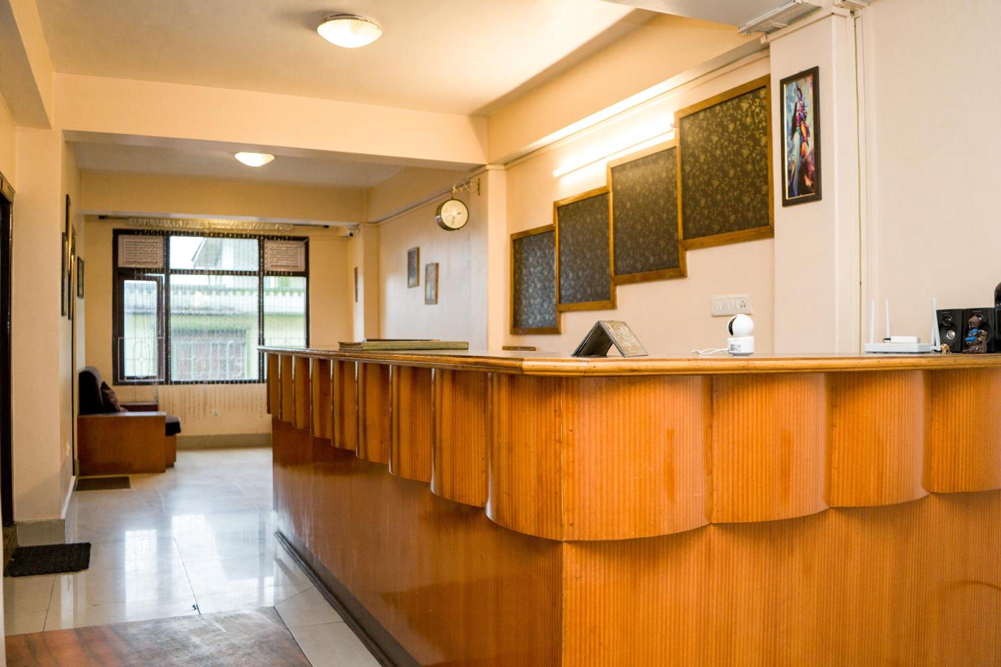 Hotel Siddhi Vinayak Regency, Mg Marg Gangtok Exterior photo